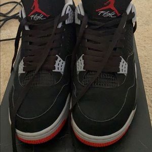 Retro Jordan’s bread 4’s